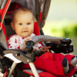 Få selvtillid omkring din nye rolle som forælder – lad internettet hjælpe dig